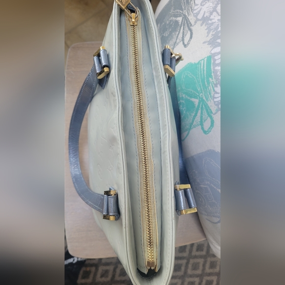 AUTHENTIC Louis Vuitton Houston patent leather vernis tote TH1909 - Picture 9 of 16